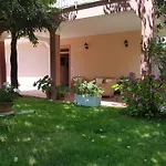 Portico Montiferru Vakantiehuis Scano Montiferro